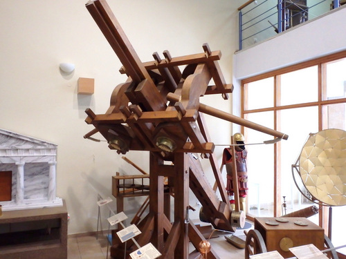 Working reproduction of Diades' Rapid-Fire Catapult.