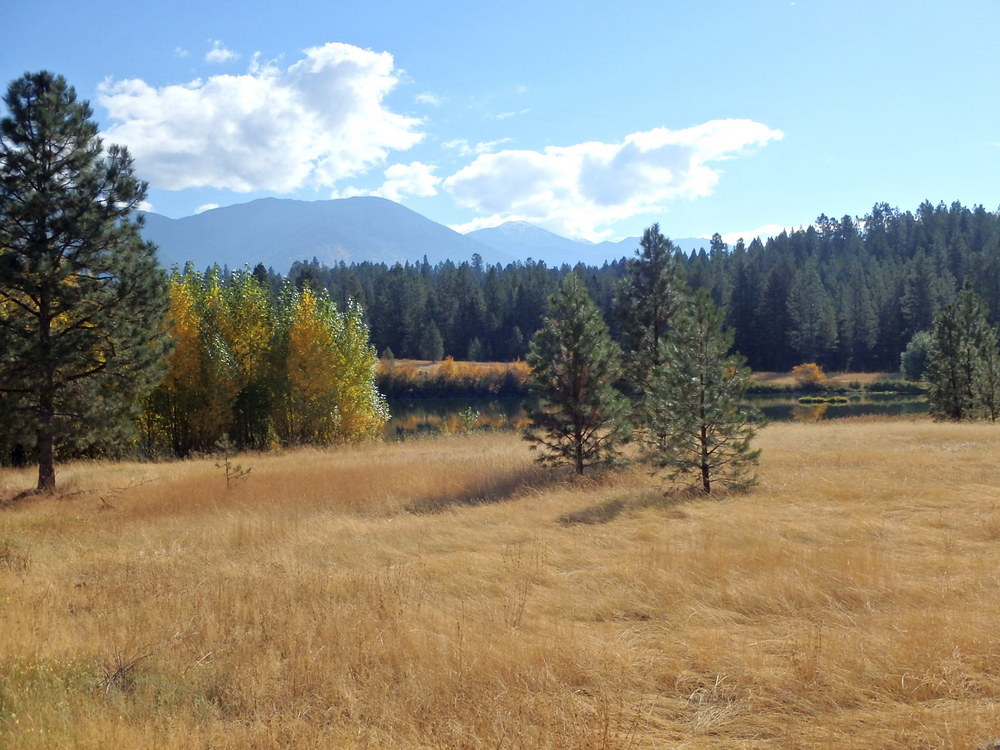 GDMBR: Riding through some of the Private Land.