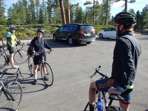 Circling-around, Bryce will lead today's ride out to Rainbow Point.