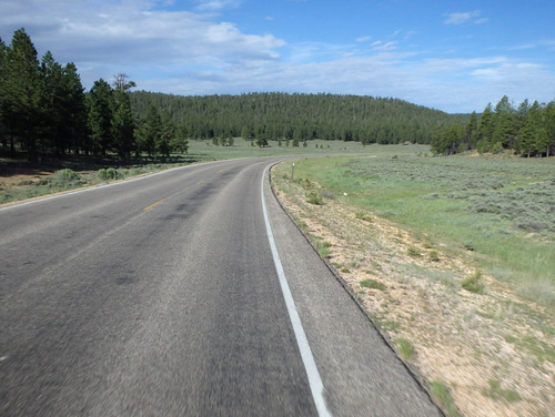 Southbound on the road to Rainbow Point.