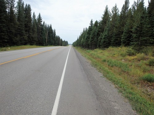 GDMBR: Southbound on BC Hwy 43, Canada.