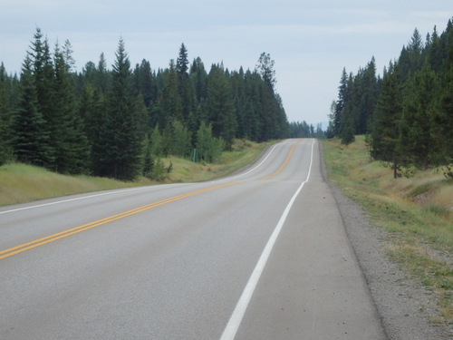 GDMBR: Southbound on BC Hwy 43, Canada.