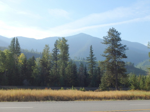 GDMBR: Riding south on the Crowsnest Hwy (BC 3).