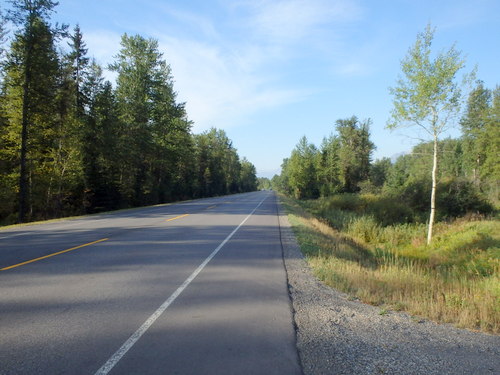 GDMBR: Riding south on the Crowsnest Hwy (BC 3).