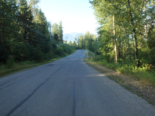 GDMBR: Heading South on Pine Avenue, soon to be Cokato Road.