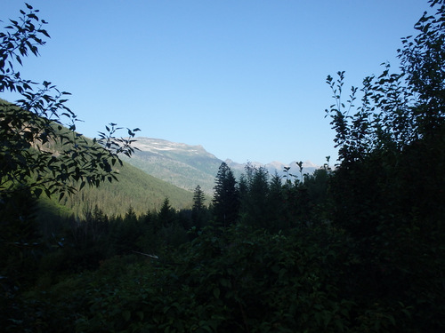 Probably Mt Geduhn but possibly Longfellow Peak (Looking SE from the corner of The Loop).