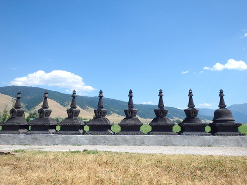 One-Thousand Buddhas.