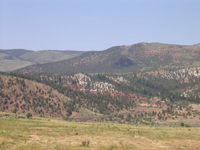 Red Sandstone and White Limestone-Gypsum Conglomerate.