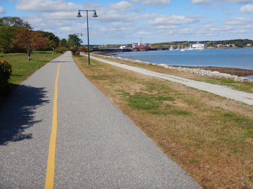 The Bee navigates Portland's East End Pathway.