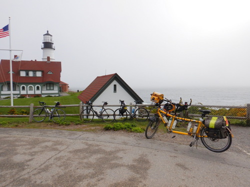 The Bee visited Portland Head Lighthouse at Ft Williams Park.