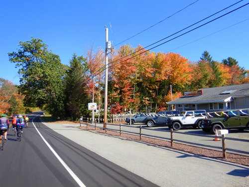 Hanging a left to start our long arc to Salem, Mass.