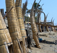 Caballitos de Totora (literally Seahorses of Reed).