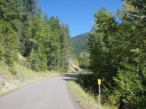 The view ahead (cycling eastward of the GDMBR, MT).