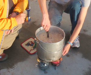 2 Liquid Fuel (Canister) Stoves used at Same Time on One Big Pot