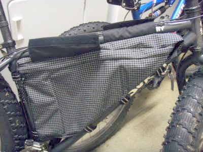 Mountain Bike: Frame Bag